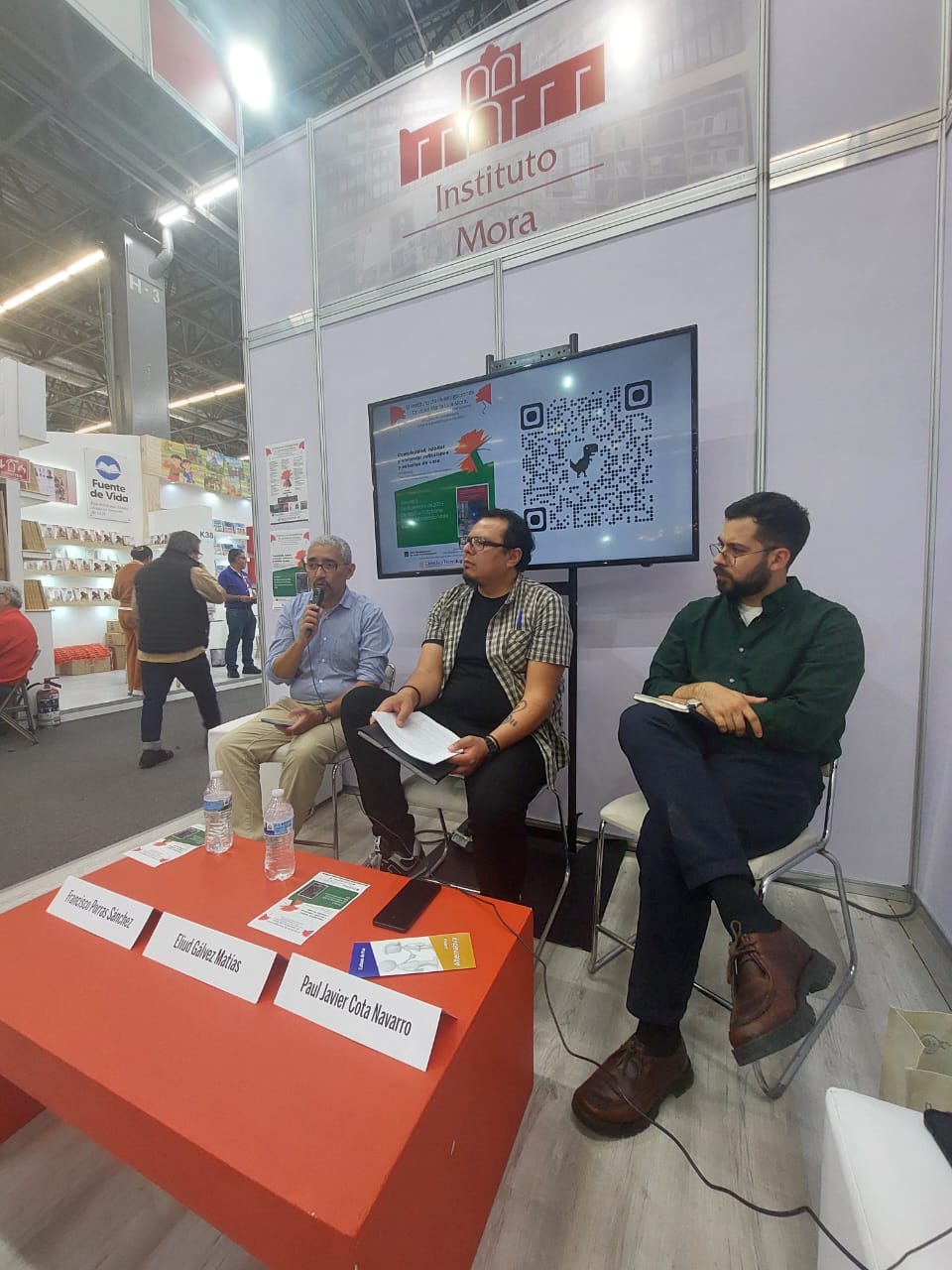 Presentación del libro CHV_FILG_2025_2.jpeg