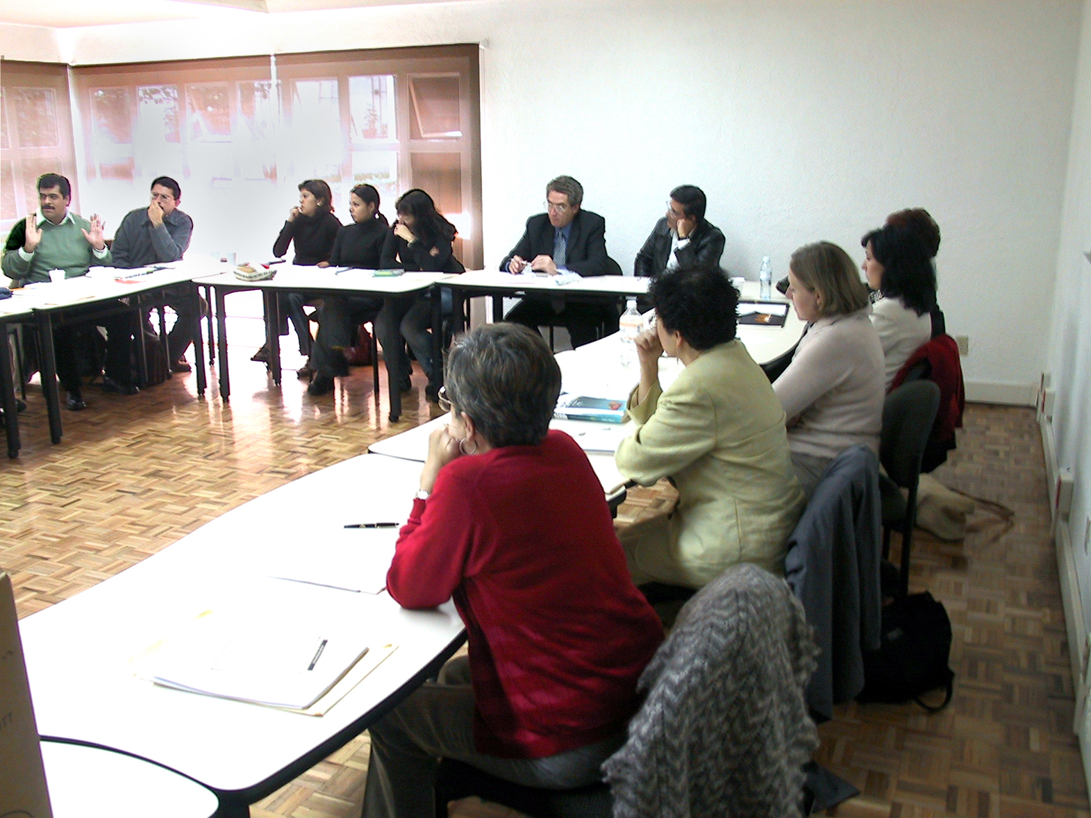 /Seminarios/visioneshistoricas/Galeria/100-0073_IMG.JPG